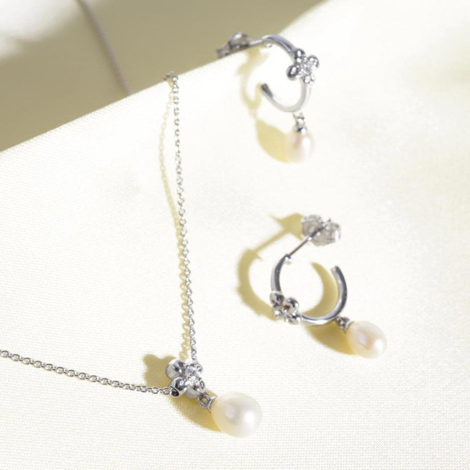Kit Heath Ladies Blossom Flyte Honey Flower Drop Pearl Hoop Earrings