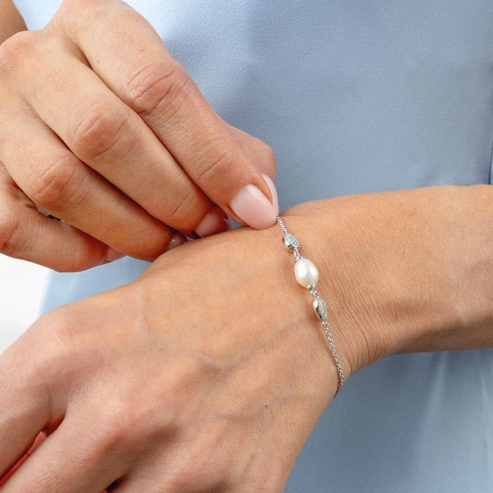 Kit Heath Ladies Coast Pebble Stone Set Pearl Bracelet
