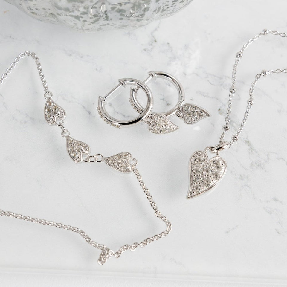 Kit Heath Ladies Desire Kiss Precious Stone Set Heart Ball Chain Necklace