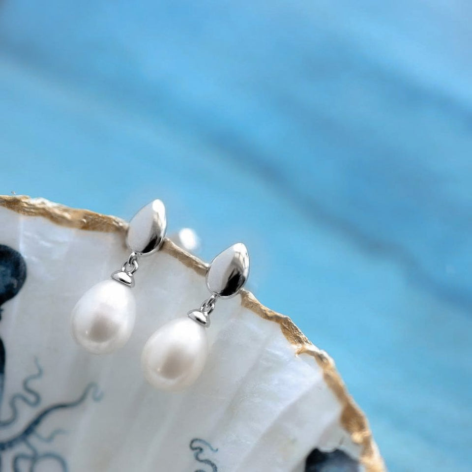 Kit Heath Ladies Pebble Pearl Droplet Earrings