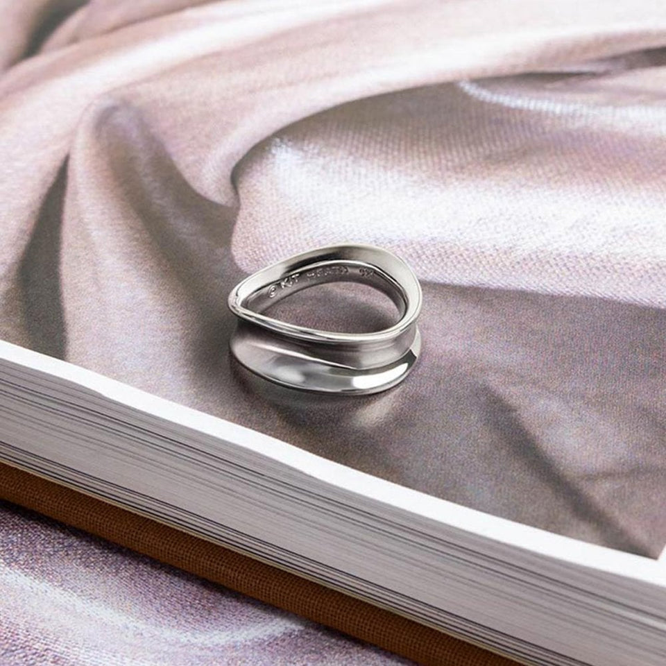 Kit Heath Ladies Serenity Rhodium Plated Band Ring