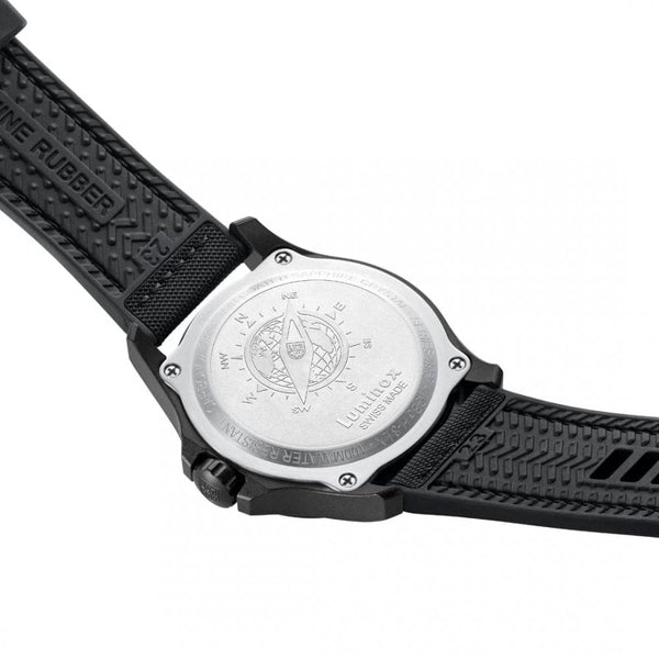 Luminox Atacama Field 43mm Dark Green Dial Watch