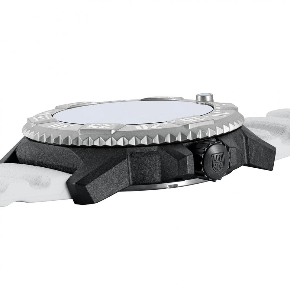Luminox Men's MIL-SPEC 3350 Series White Rubber Strap Watch