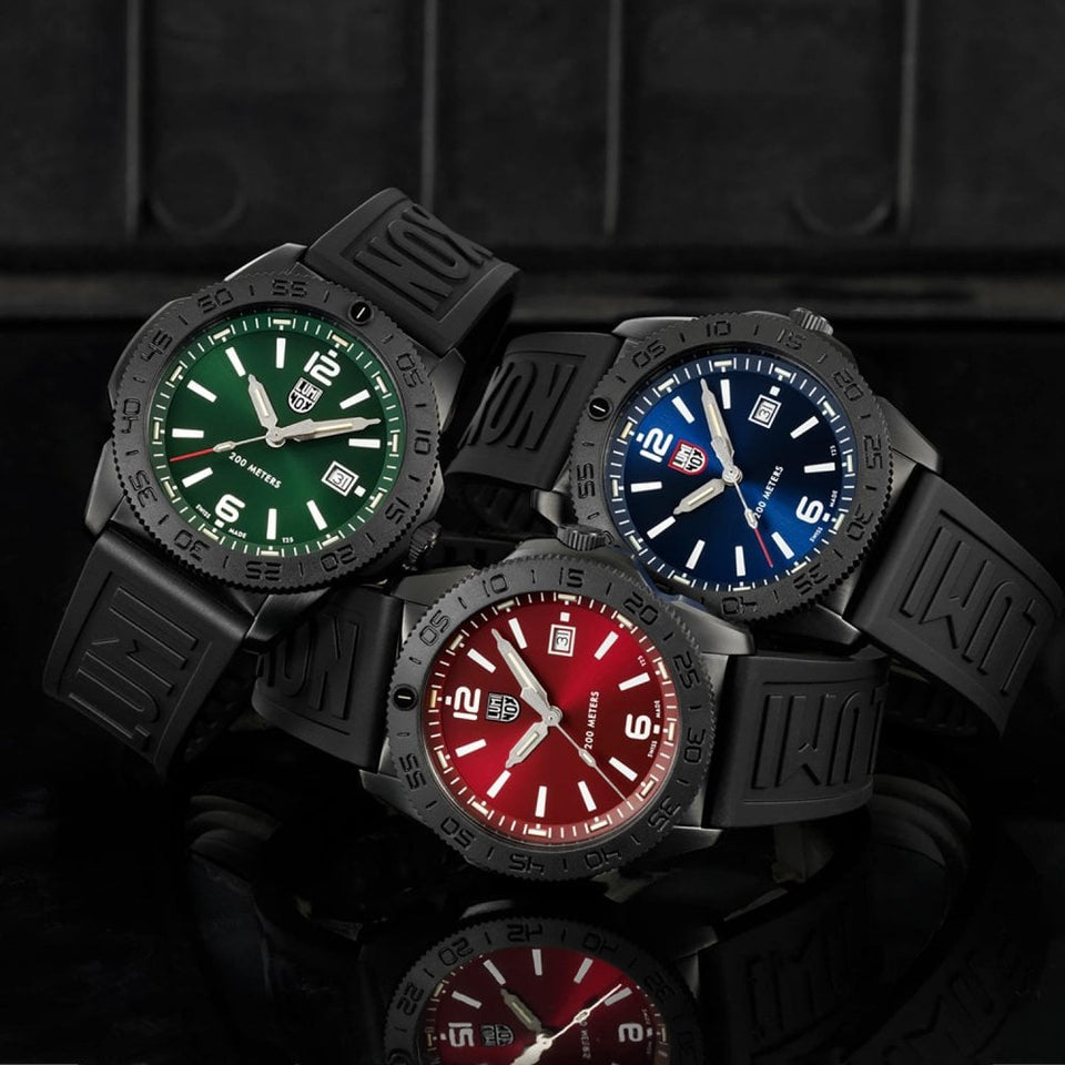 Luminox Men's Pacific Diver Blue Dial Rubber Strap Watch