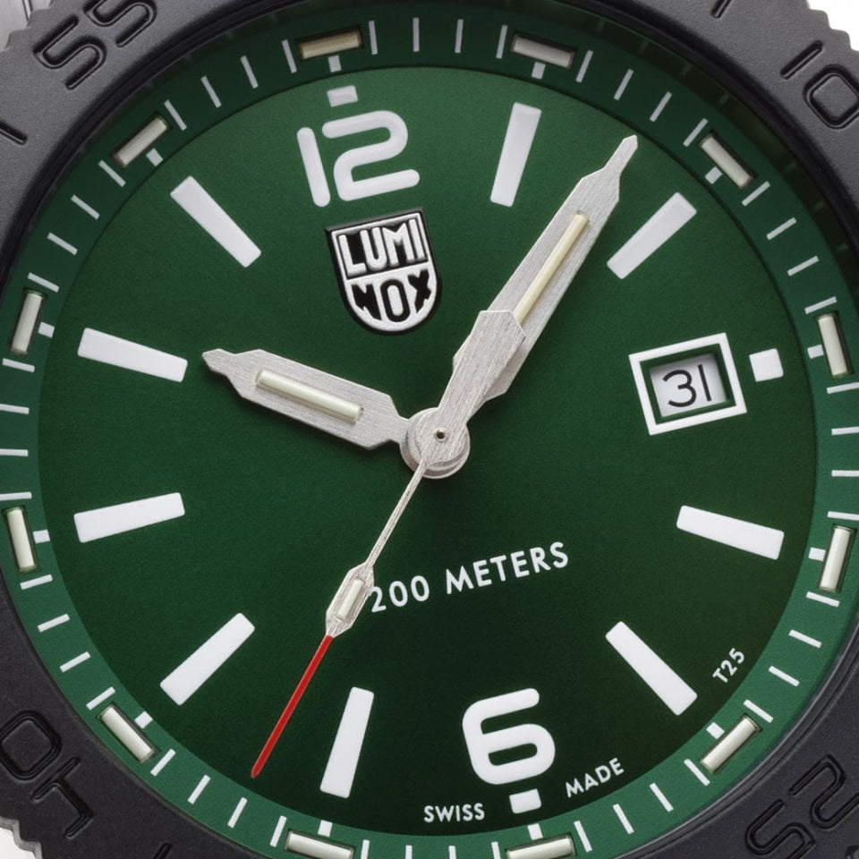 Luminox Men's Pacific Diver Green Dial Rubber Strap Watch