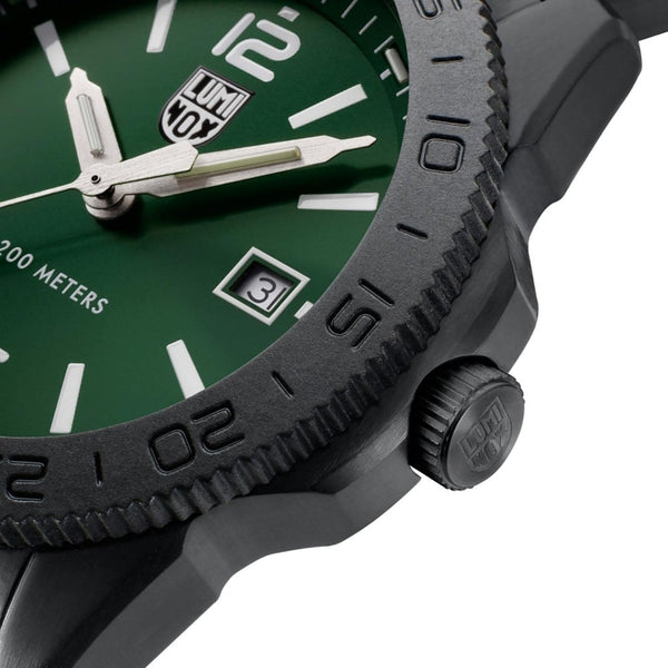 Luminox Men's Pacific Diver Green Dial Rubber Strap Watch