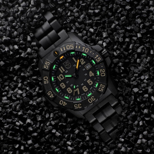 Luminox Navy SEAL 3500 Series 45mm Rubber Strap Watch