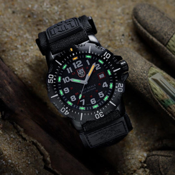 Luminox Navy SEAL 4230 Series 45mm Rubber Strap Watch