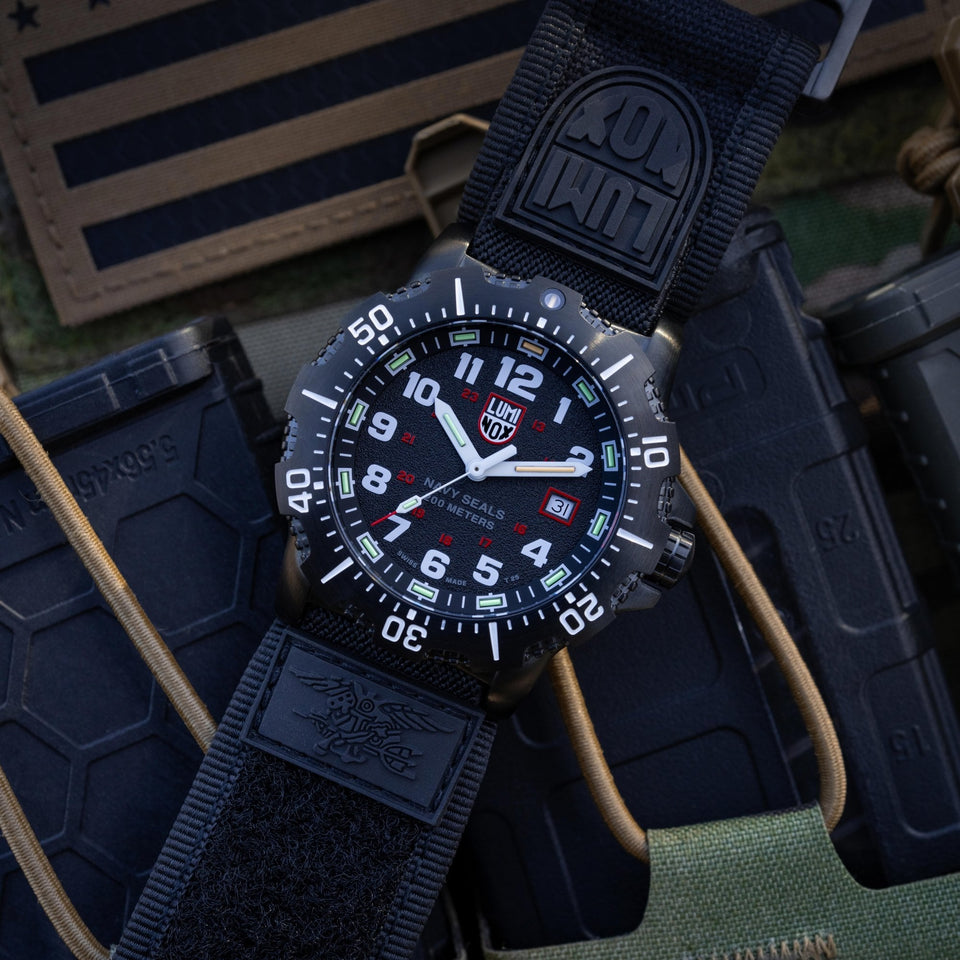 Luminox Navy SEAL 4230 Series 45mm Rubber Strap Watch