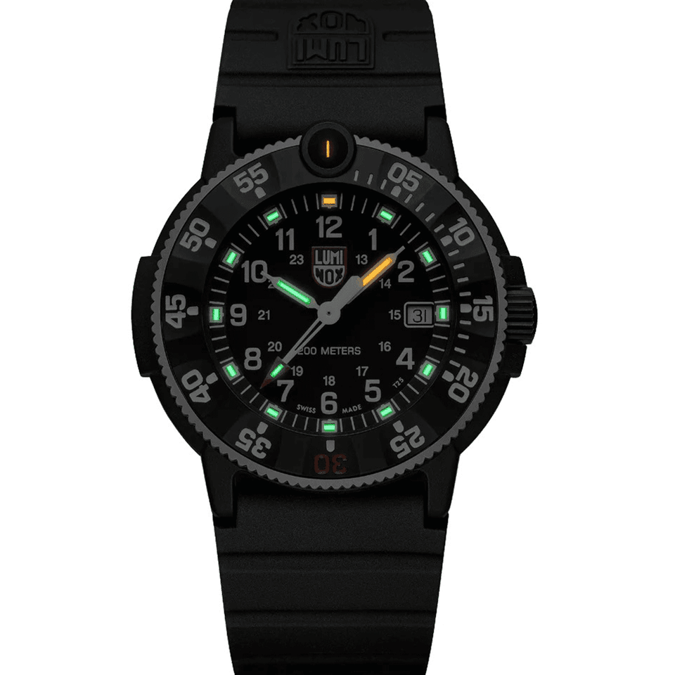 Luminox Navy SEAL Original 3000 Series Heritage 43mm Dive Watch