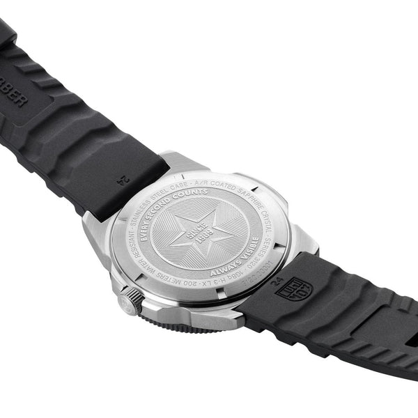 Luminox Pacific Diver 3120 44mm Rubber Watch
