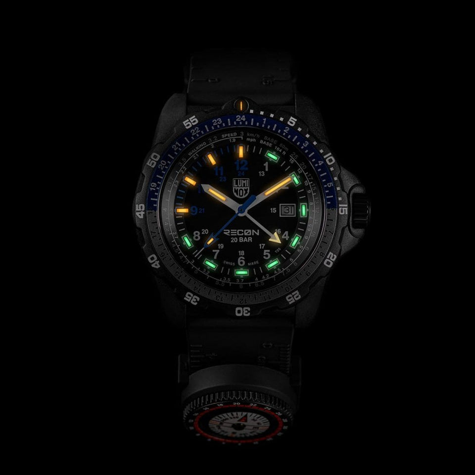Luminox RECON Nav Spec Outdoor Explorer Rubber Strap Watch