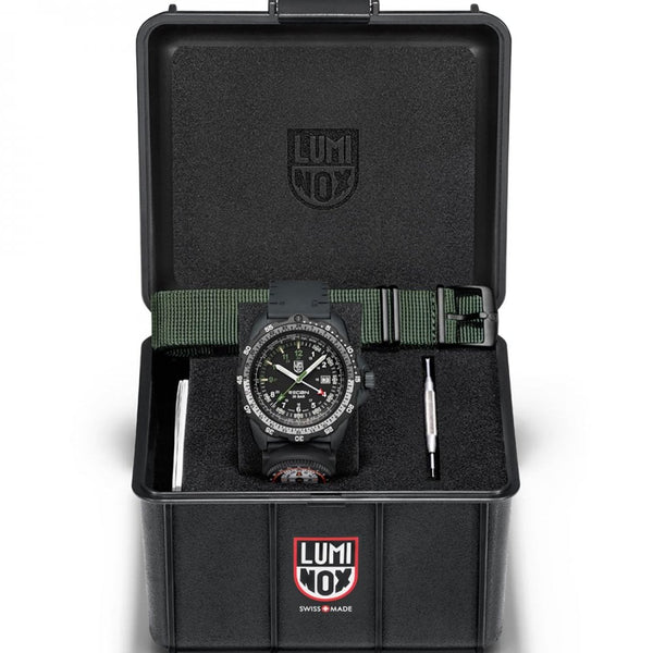 Luminox RECON Nav Spec Outdoor Explorer Watch Set