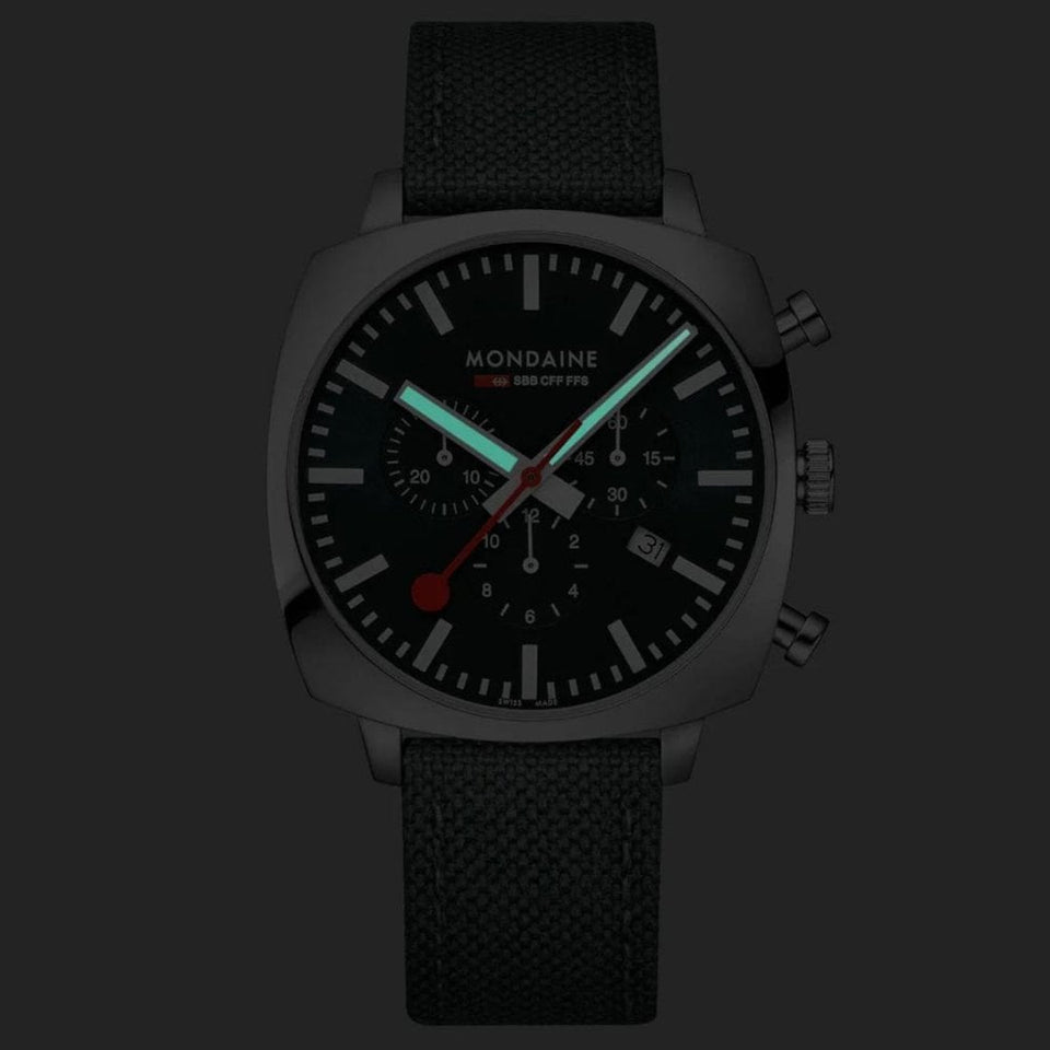 Mondaine Cushion 41mm Green Dial Grand Square Watch