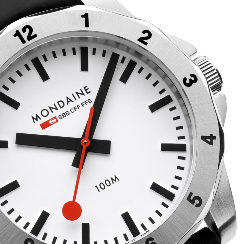 Mondaine Men's Numeri 42mm White Dial Silicone Strap Watch