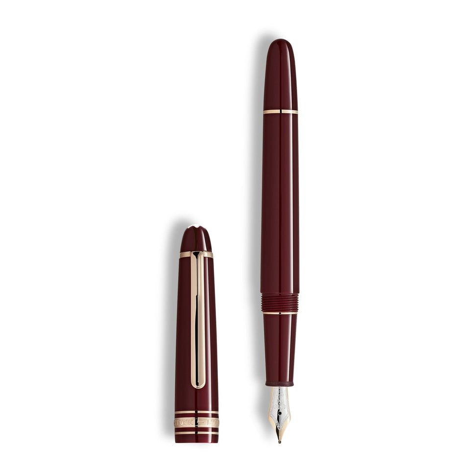 Montblanc Meisterstück Burgundy Red Classique Fountain Pen (M)
