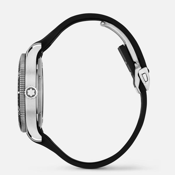 Montblanc Men's Iced Sea Black Dial Date 0 Oxygen Rubber Strap Watch