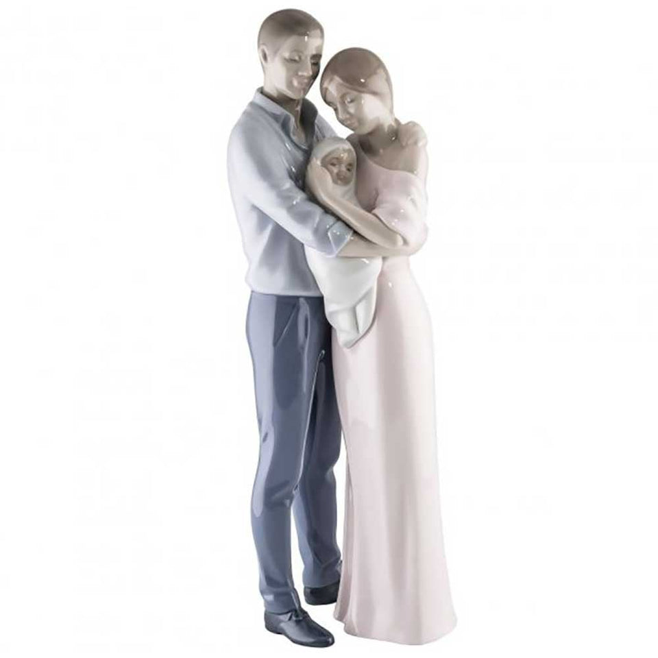 Nao Happy Family Figurine
