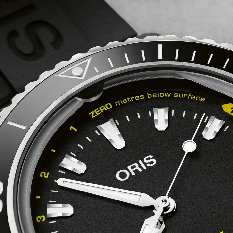 ORIS AQUIS DEPTH GAUGE 45.8mm