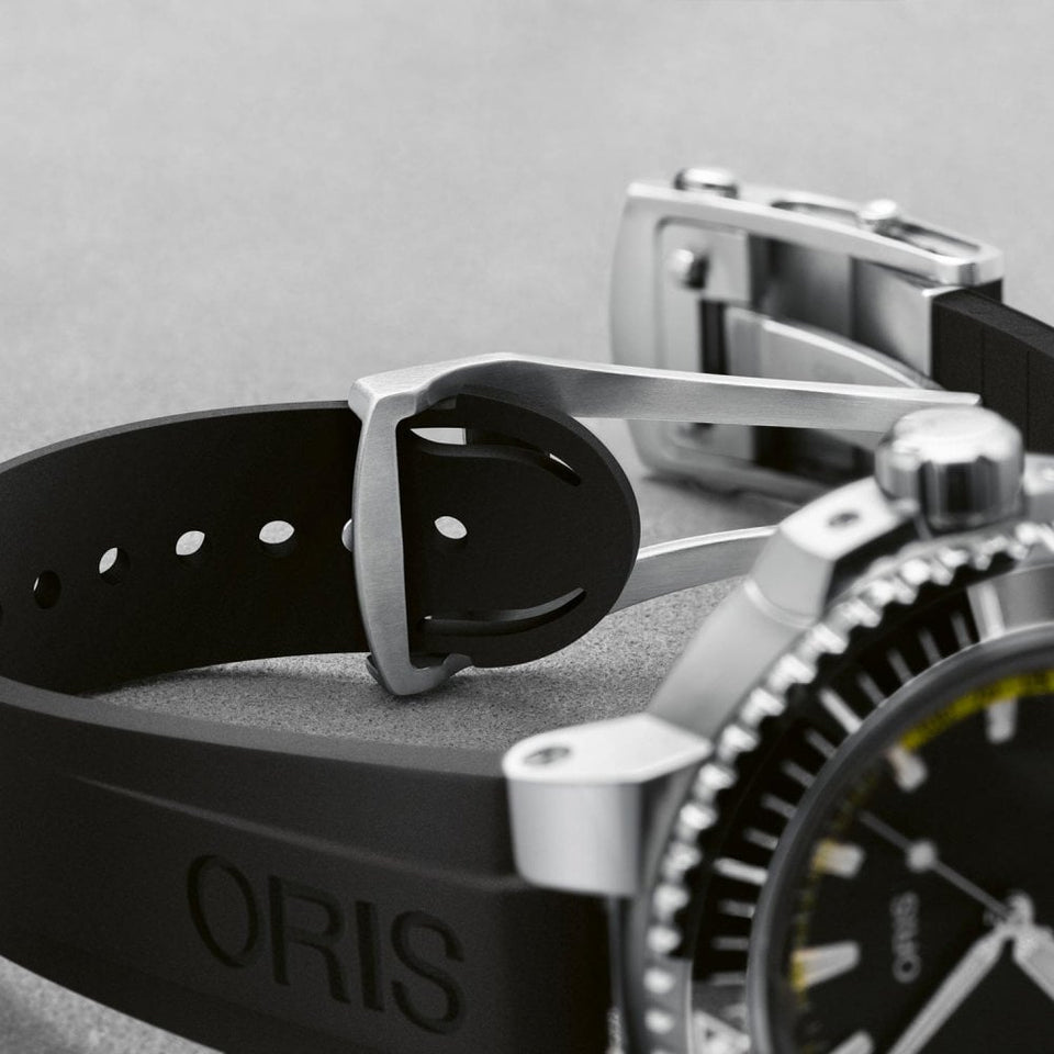 ORIS AQUIS DEPTH GAUGE 45.8mm
