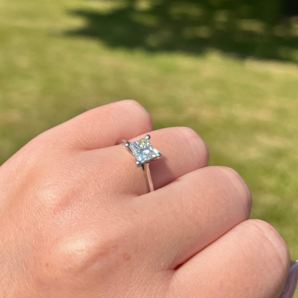 Francis & Gaye Platinum 1.04ct Princess Cut Diamond Solitaire