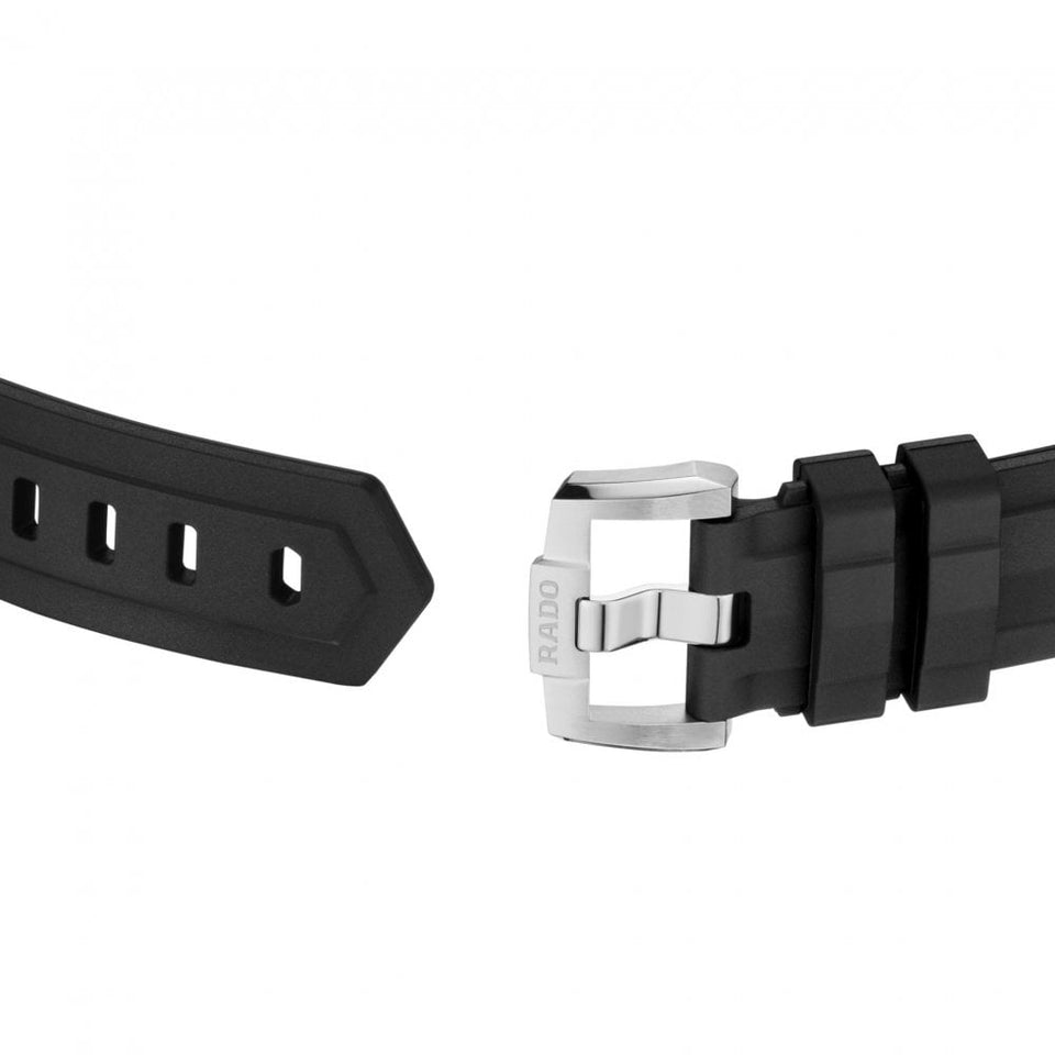 RADO Men's HYPERCHROME Rubber Strap Quartz Watch