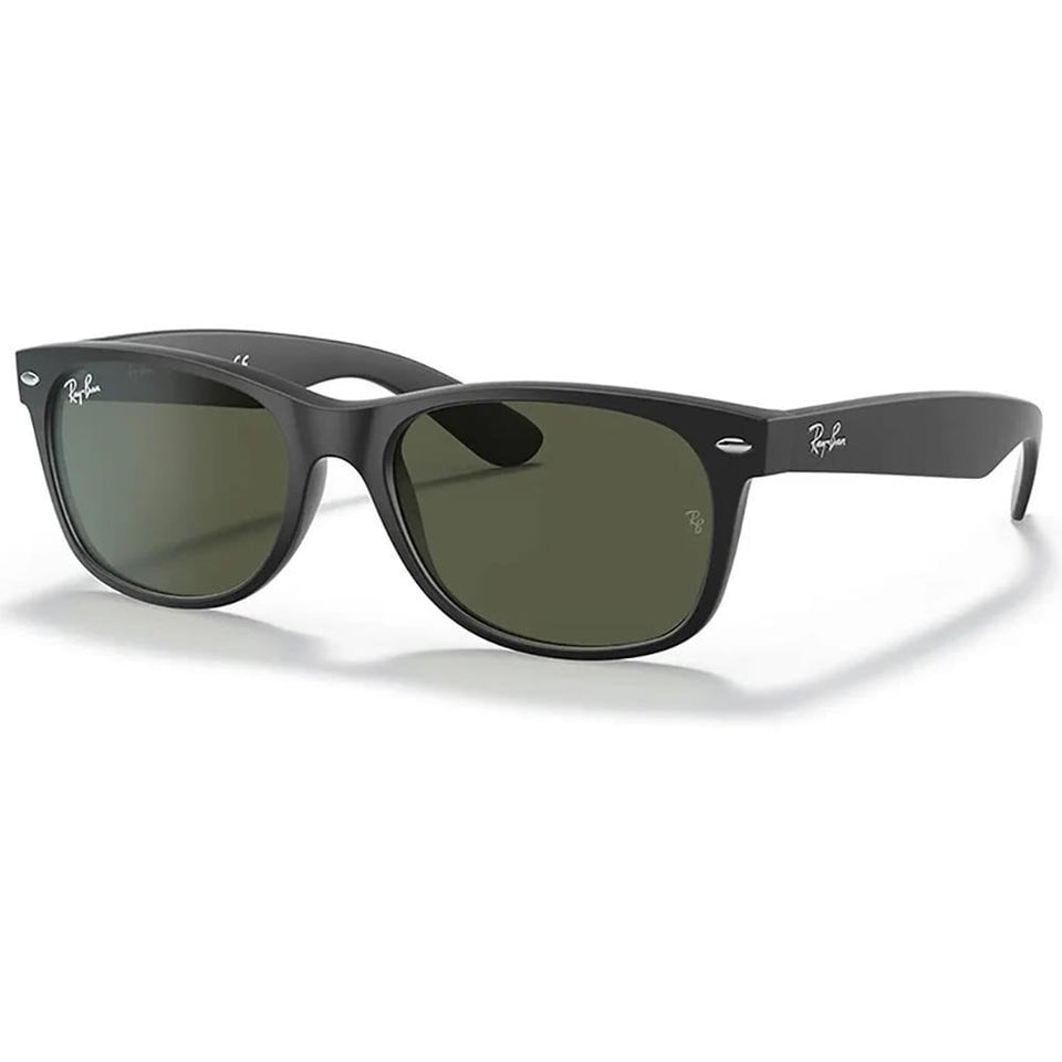 Ray-Ban NEW WAYFARER CLASSIC Matte Rubber Black With Green Lenses