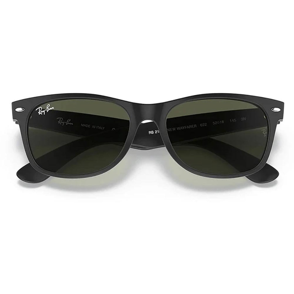 Ray-Ban NEW WAYFARER CLASSIC Matte Rubber Black With Green Lenses