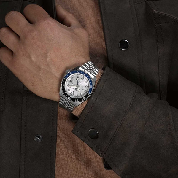 Seiko 5 Sports Men's Sports SKX GMT Sky Blue & Silver Cloud Watch