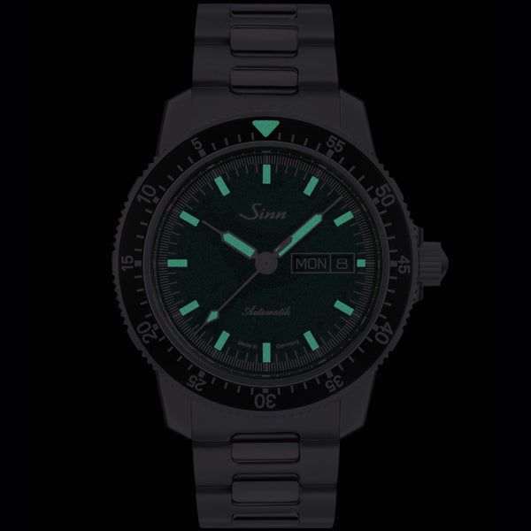 Sinn Gent's 104 St Sa I MG Shimmering Green Dial Watch