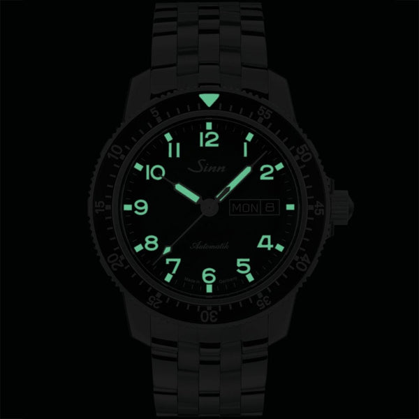 Sinn Men's 104 St Sa A PILOT Watch, Black Leather