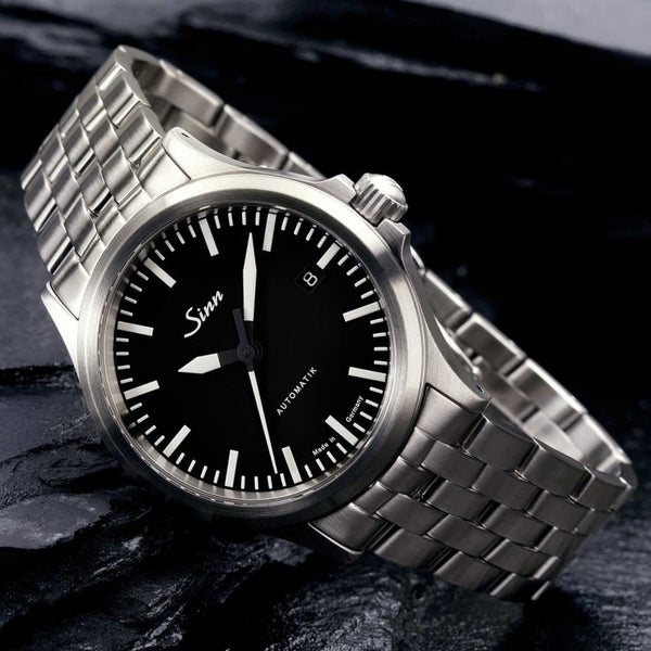 Sinn Men's 556 I 38mm Fine Link Automatic Watch