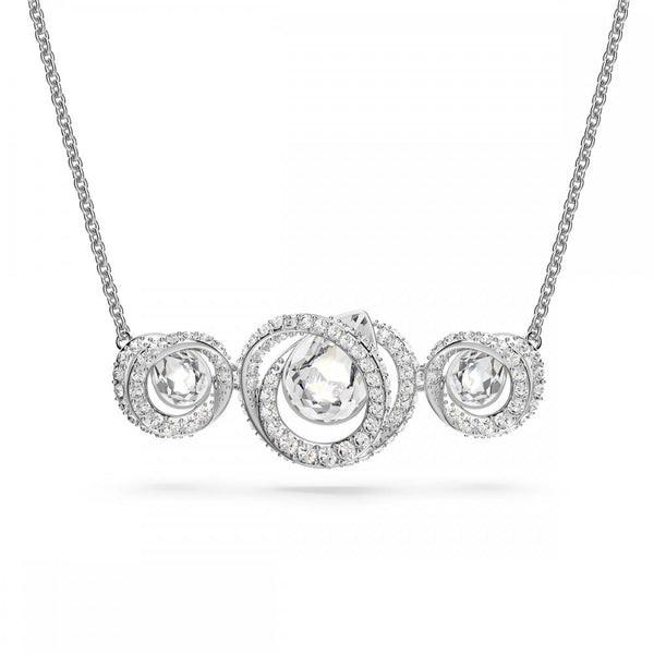 Swarovski Generation Triple Stone Set Interlocking Circle Necklace