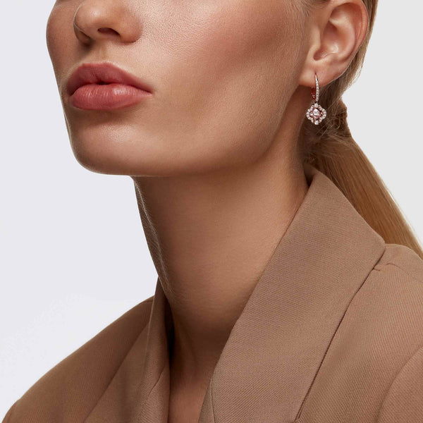 Swarovski Ladies Una Rose Gold Tone Clover Earrings