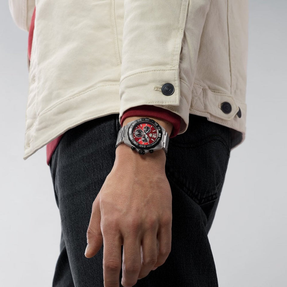TAG Heuer FORMULA 1 43mm Quartz Chronograph Red Dial Watch