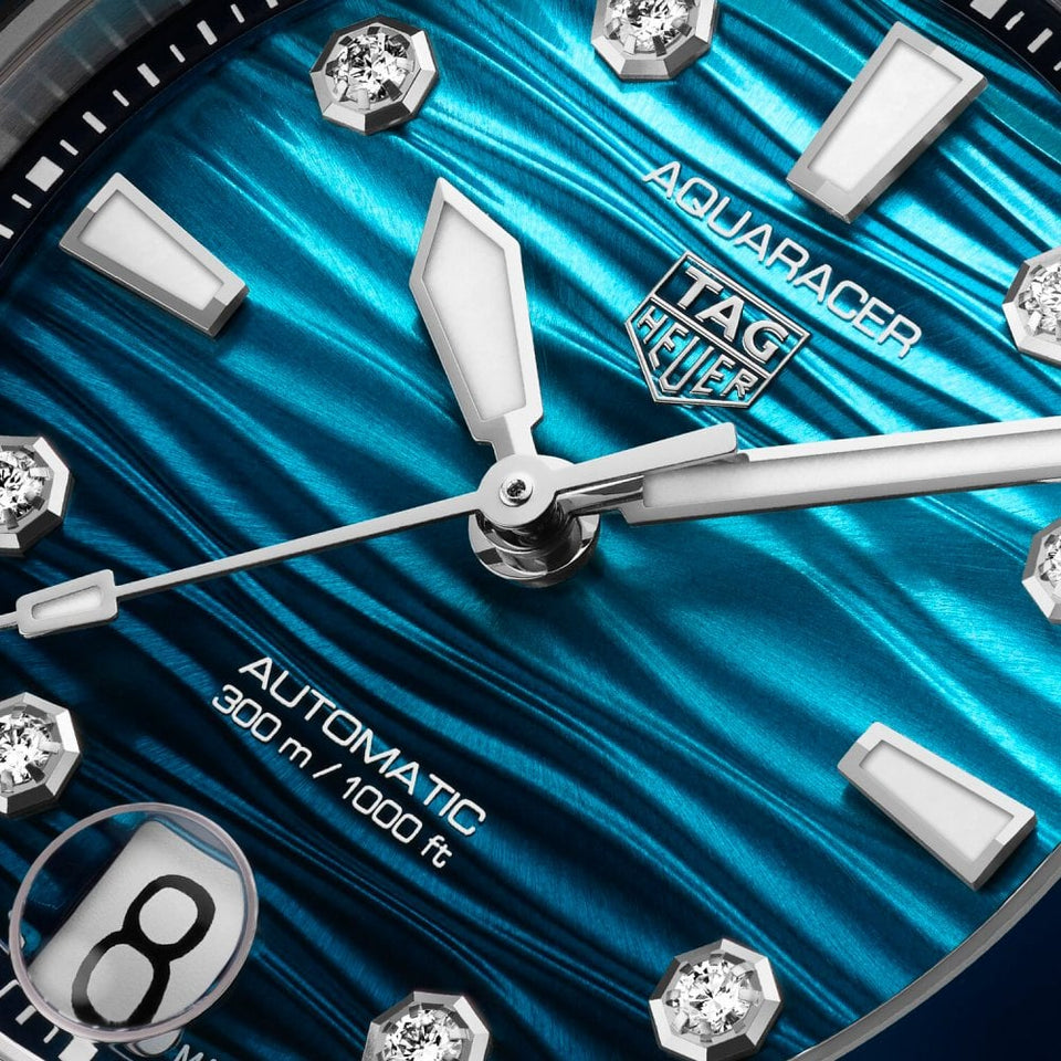 TAG Heuer Ladies AQUARACER Professional 300 Date Diamond Set Watch