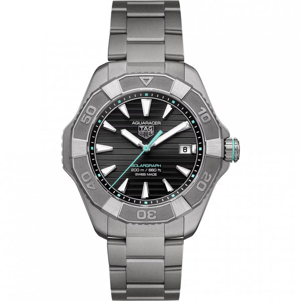 TAG Heuer Men's Aquaracer Professional 200 40mm Titanium Solargraph Watch