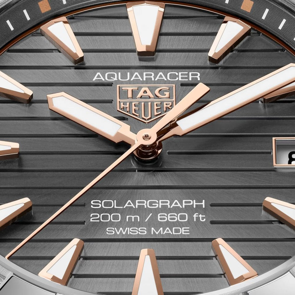 TAG Heuer Men's Aquaracer Professional 200 Solargraph 40mm Titanium Watch