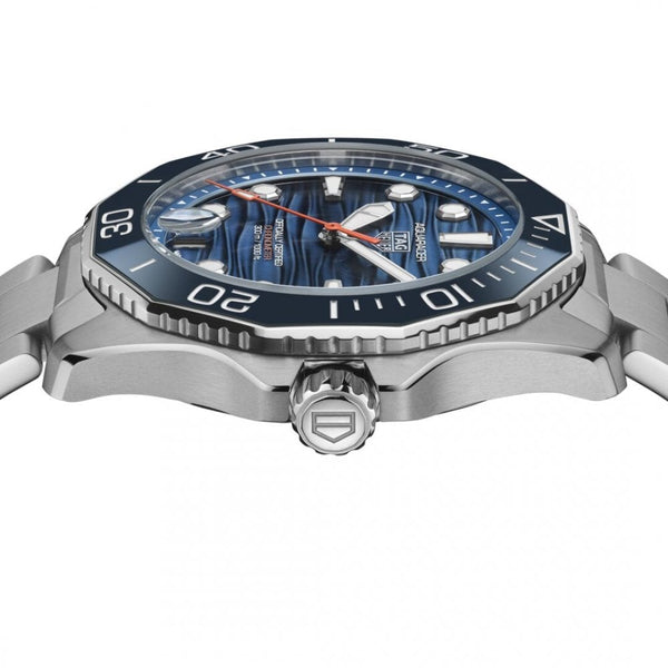 TAG Heuer Men's Aquaracer Professional 300 Blue Dial Divers Bracelet Watch