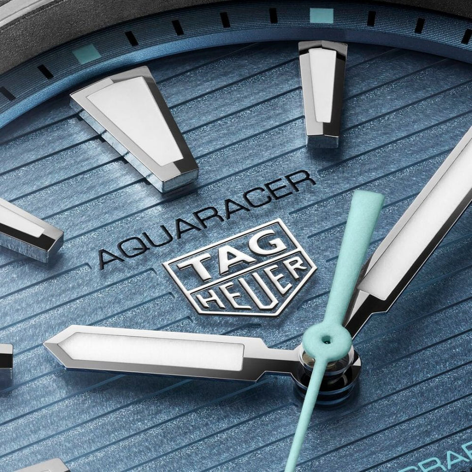 TAG Heuer Men's Professional 200 Solargraph 40mm Titanium Watch