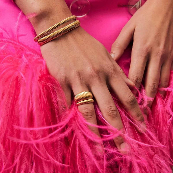 Ti Sento Ladies Iconic Ribbed Gold Plated Band Ring