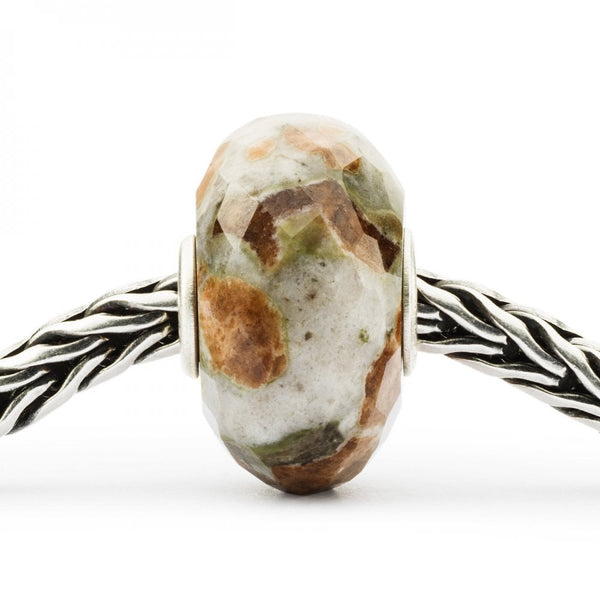 Trollbeads Garnet Feldspar Bead