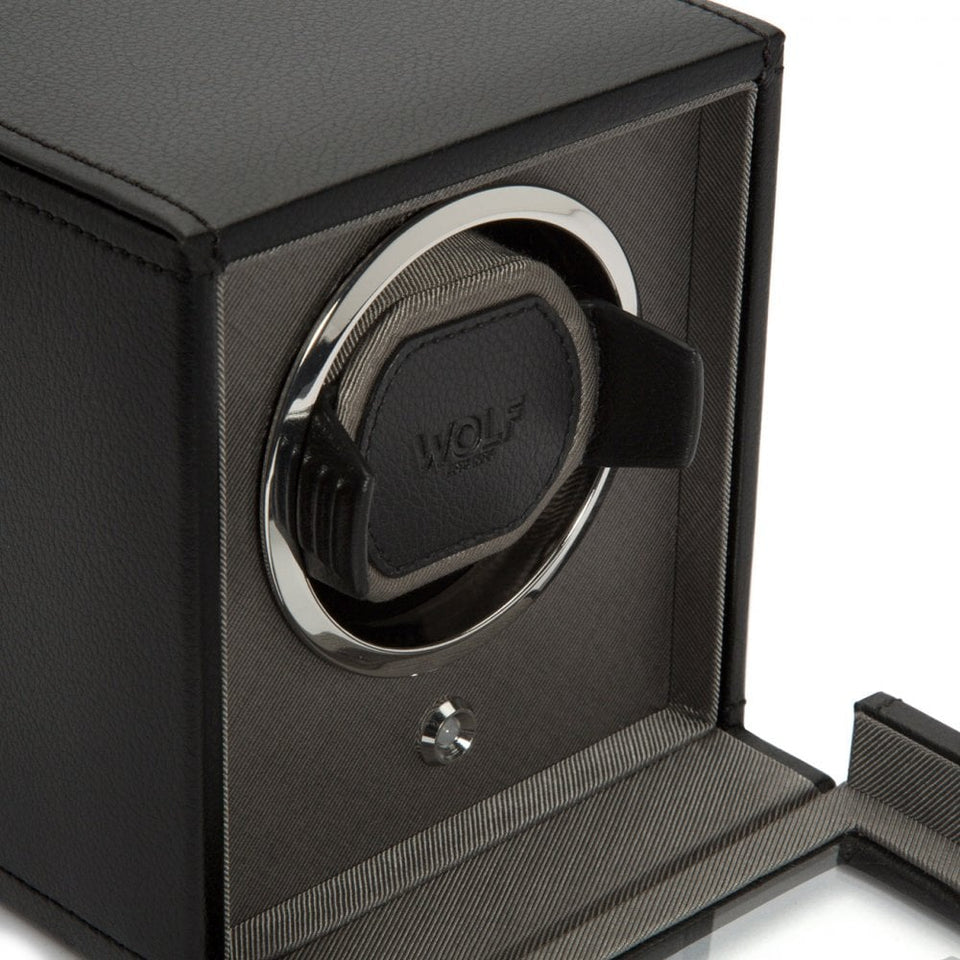 WOLF Black Cub Watch Winder With Cover